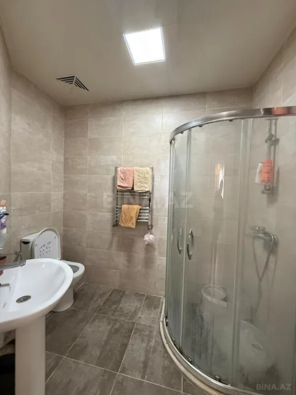 Satılır 2 otaqlı mənzil 95 m²