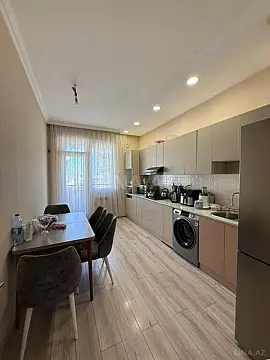 Satılır 2 otaqlı mənzil 95 m²