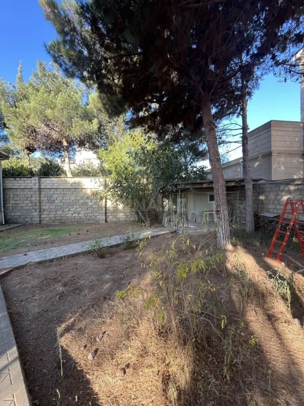 Satılır torpaq sahəsi 15 m²