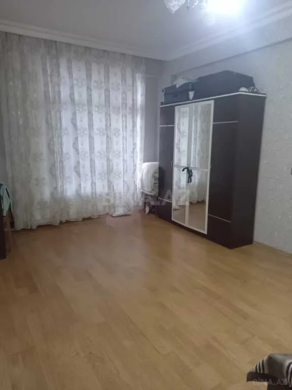 Satılır 2 otaqlı mənzil 86.6 m²