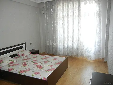 Satılır 2 otaqlı mənzil 86.6 m²