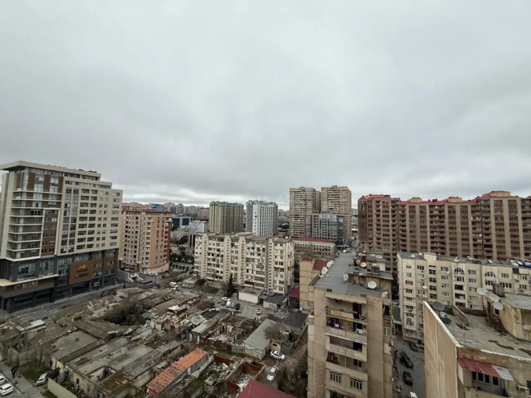 Satılır 2 otaqlı mənzil 86.6 m²