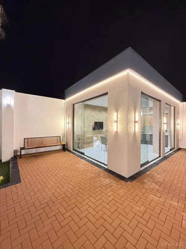 Satılır 4 otaqlı həyət evi 180 m²
