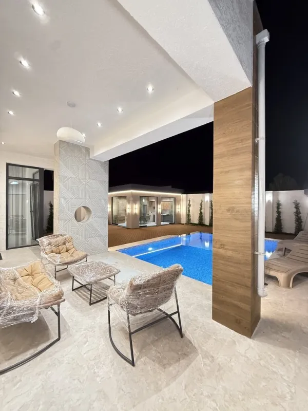 Satılır 4 otaqlı həyət evi 180 m²