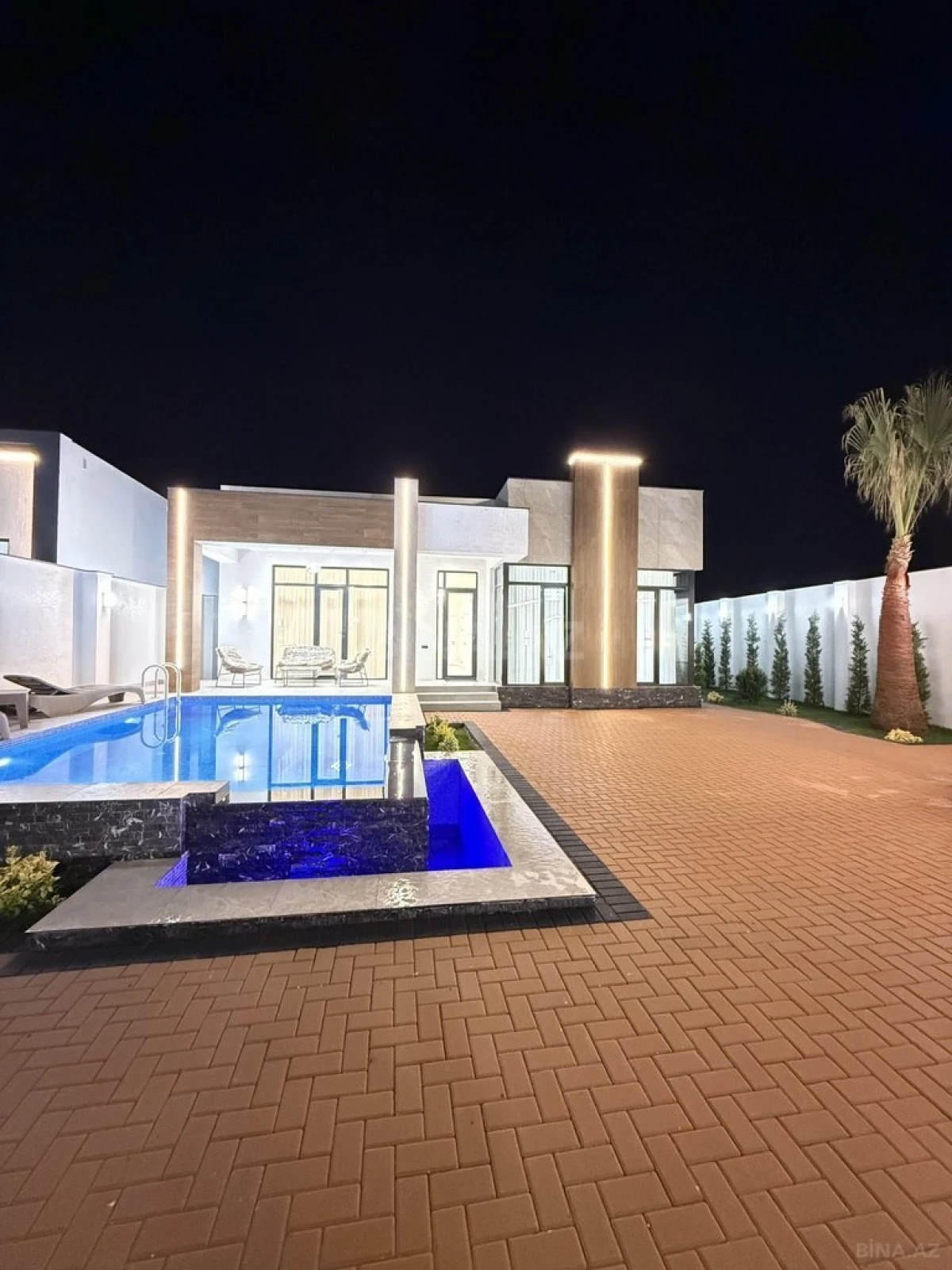 Satılır 4 otaqlı həyət evi 180 m²