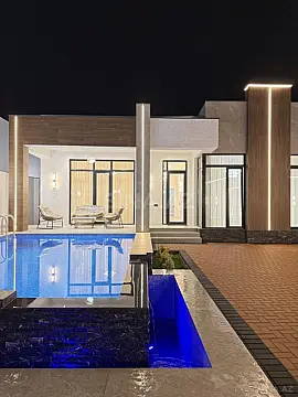 Satılır 4 otaqlı həyət evi 180 m²