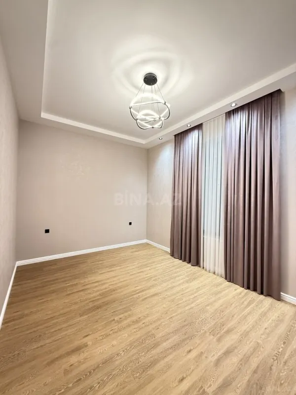 Satılır 4 otaqlı həyət evi 180 m²