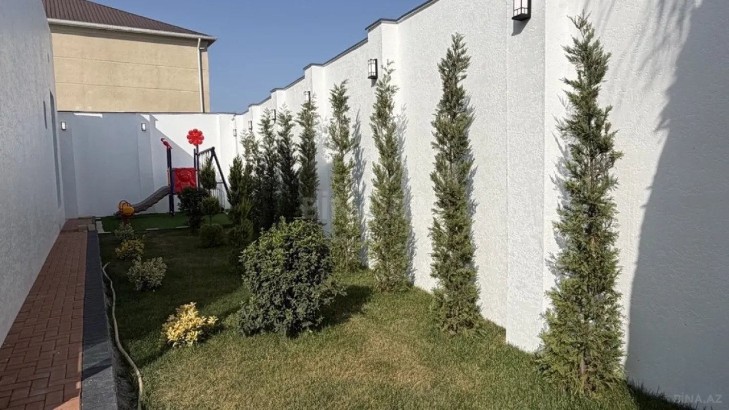 Satılır 4 otaqlı həyət evi 180 m²