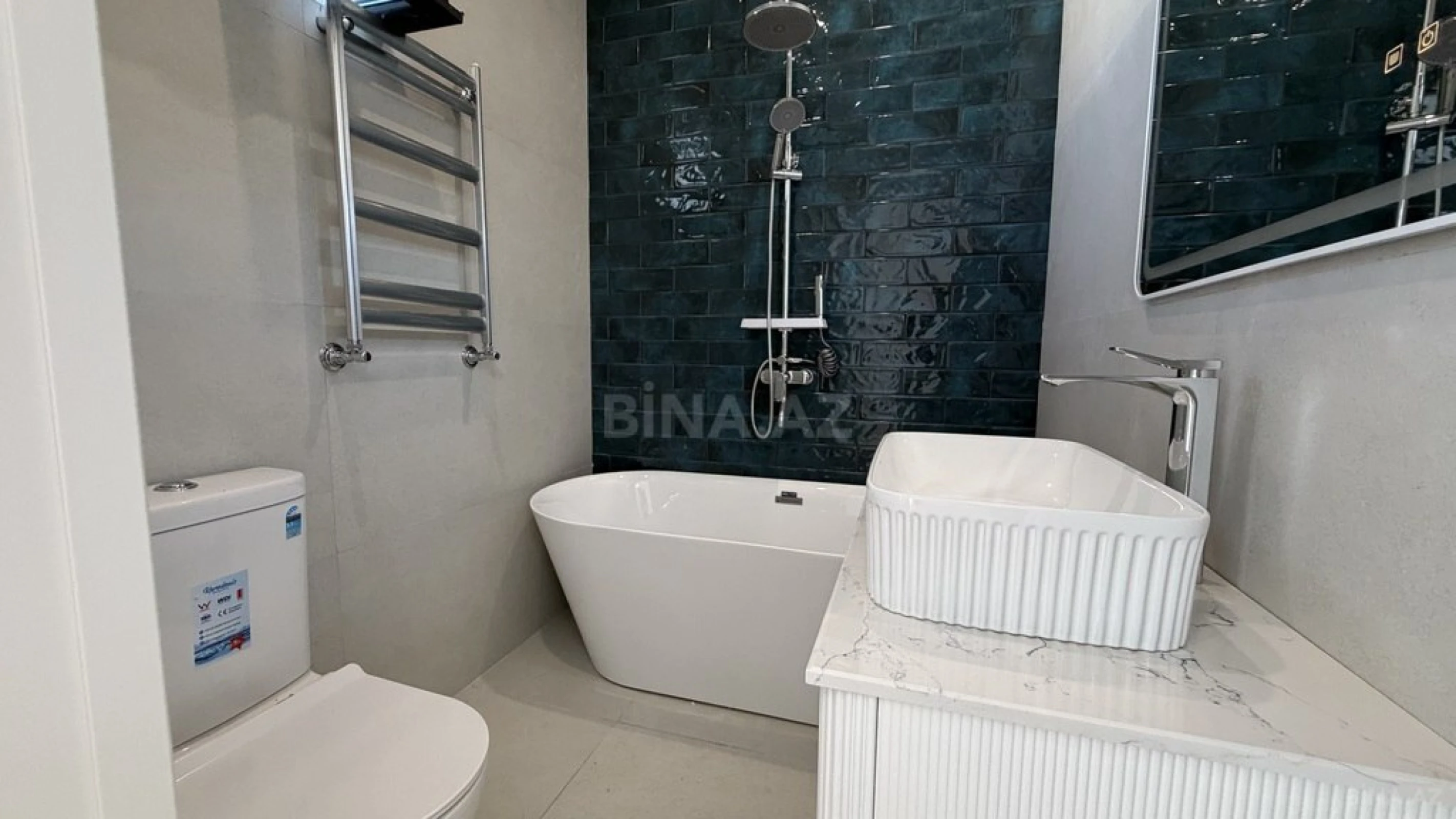 Satılır 4 otaqlı həyət evi 180 m²