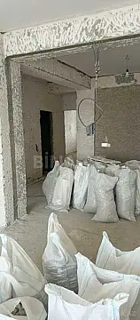 Satılır 3 otaqlı mənzil 130 m²