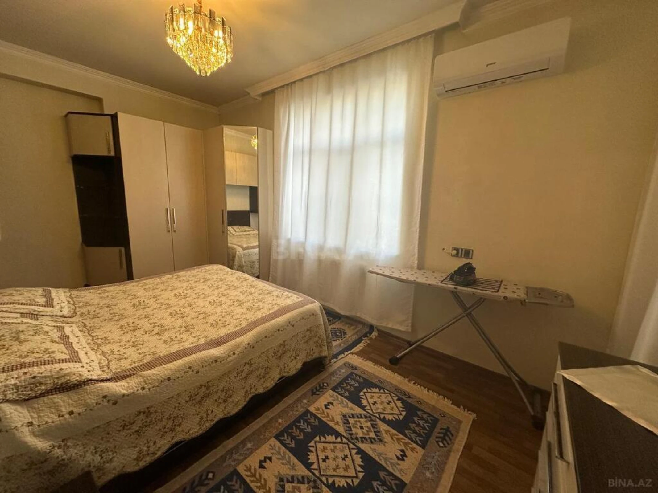 Satılır 3 otaqlı mənzil 110 m²