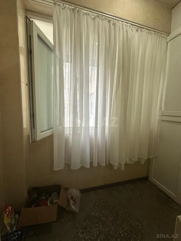 Satılır 3 otaqlı mənzil 110 m²