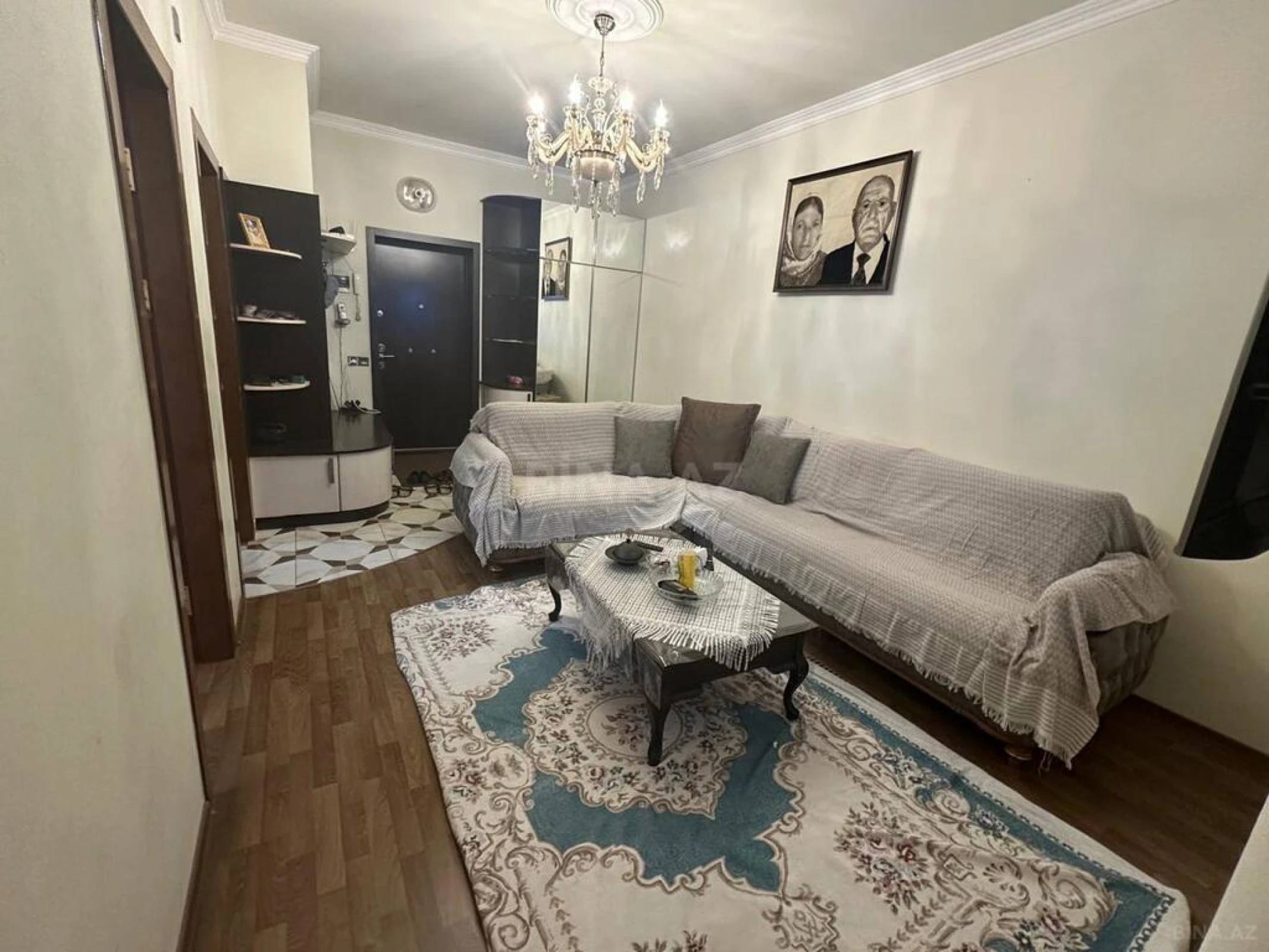 Satılır 3 otaqlı mənzil 110 m²