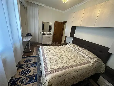 Satılır 3 otaqlı mənzil 110 m²