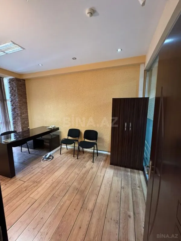 Kirayə verilir 4 otaqlı ofis 167 m²