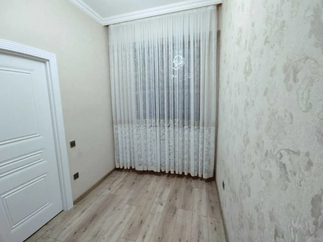 Satılır 3 otaqlı mənzil 60 m²