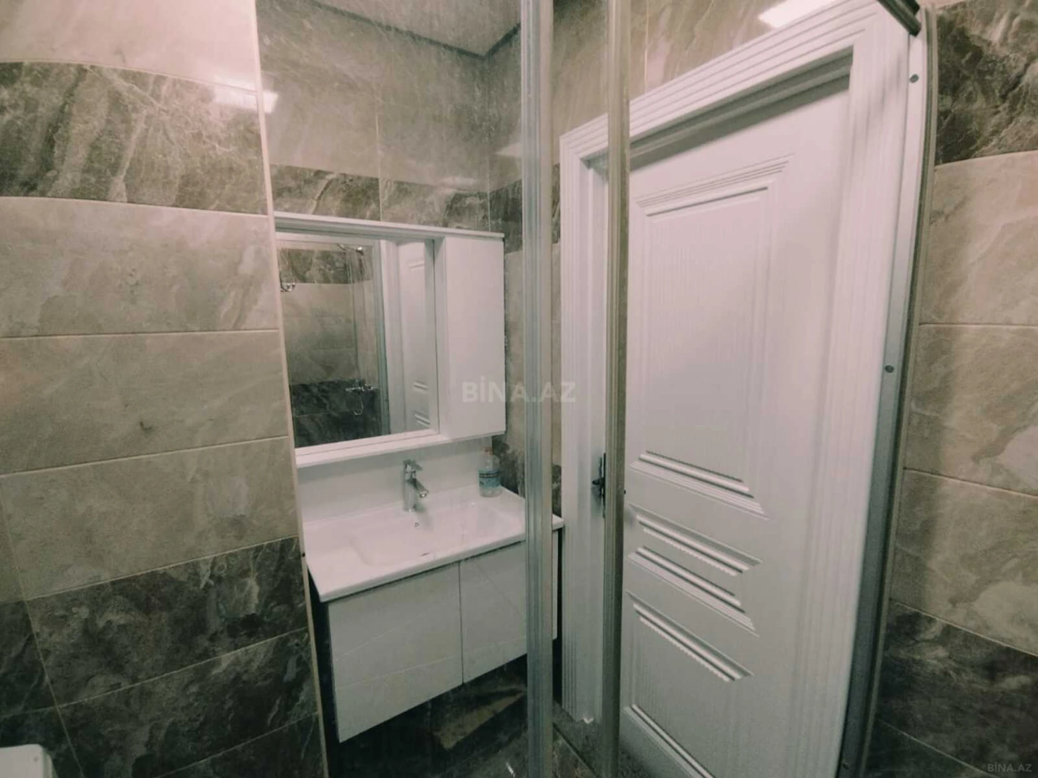 Satılır 3 otaqlı mənzil 60 m²