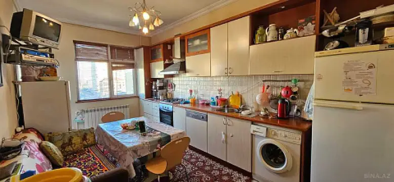 Satılır 2 otaqlı mənzil 80 m²