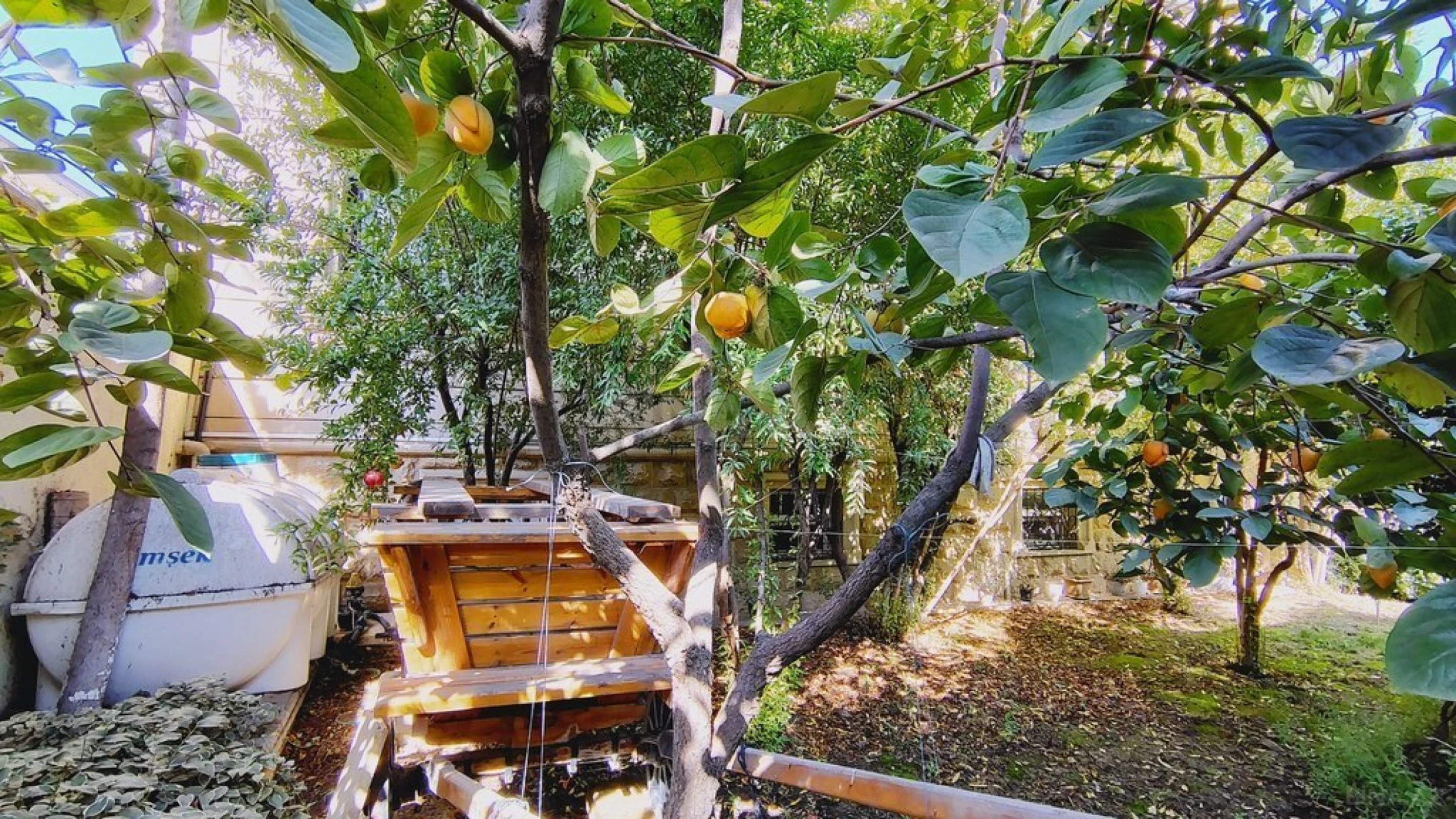 Kirayə verilir 6 otaqlı həyət evi 360 m²