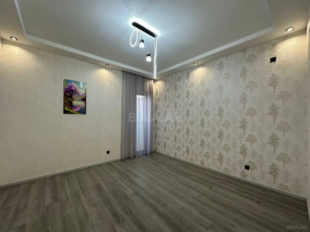 Satılır 4 otaqlı həyət evi 200 m²