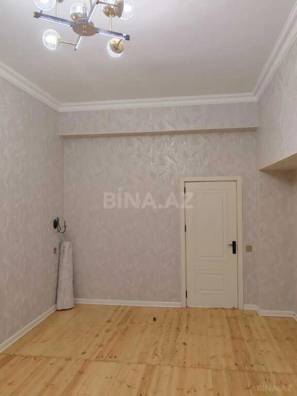 Satılır obyekt 115 m²