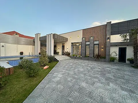 Satılır 4 otaqlı həyət evi 160 m² — Bakı, Mərdəkan 4 otaq 160.00 m²