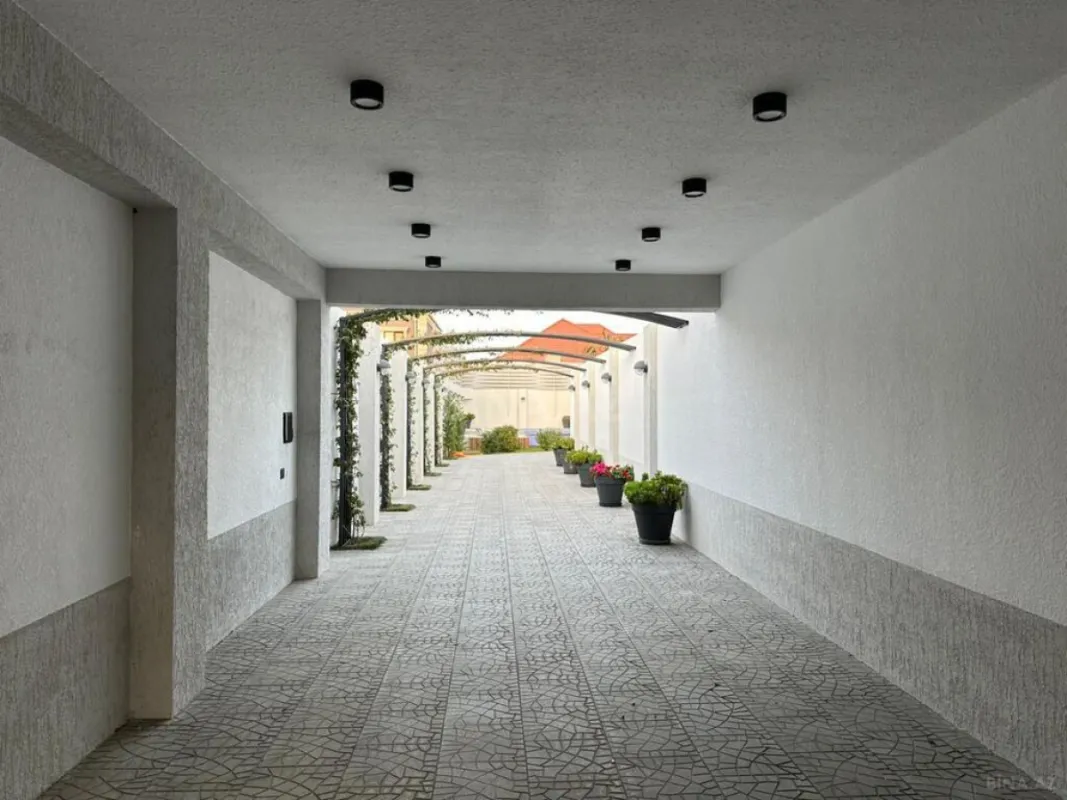 Satılır 4 otaqlı həyət evi 160 m²