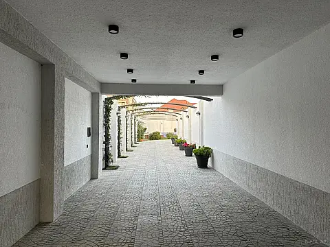 Satılır 4 otaqlı həyət evi 160 m²