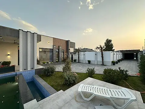 Satılır 4 otaqlı həyət evi 160 m²