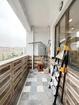 Satılır 2 otaqlı mənzil 56 m²