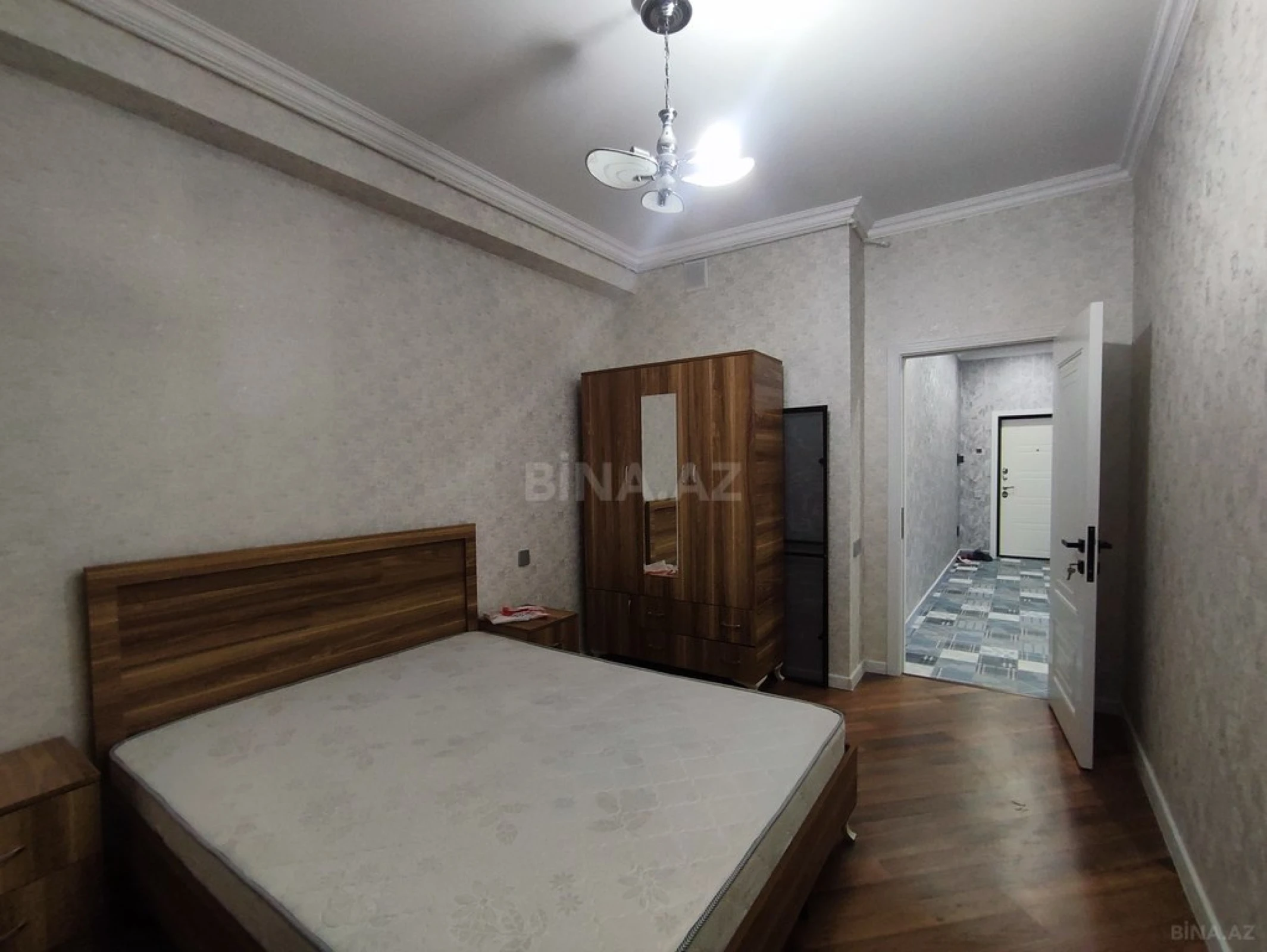 Satılır 2 otaqlı mənzil 56 m²
