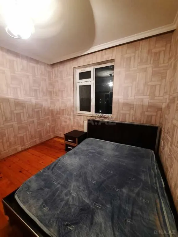 Satılır 4 otaqlı mənzil 100 m²
