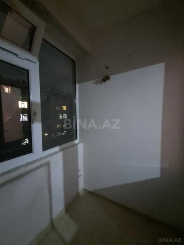 Satılır 4 otaqlı mənzil 100 m²