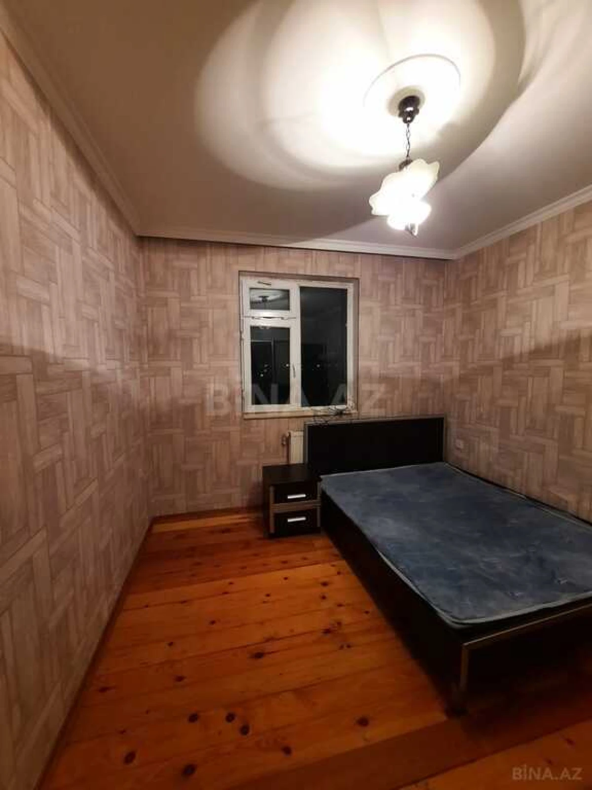 Satılır 4 otaqlı mənzil 100 m²