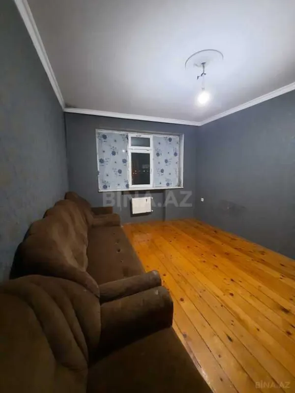 Satılır 4 otaqlı mənzil 100 m²