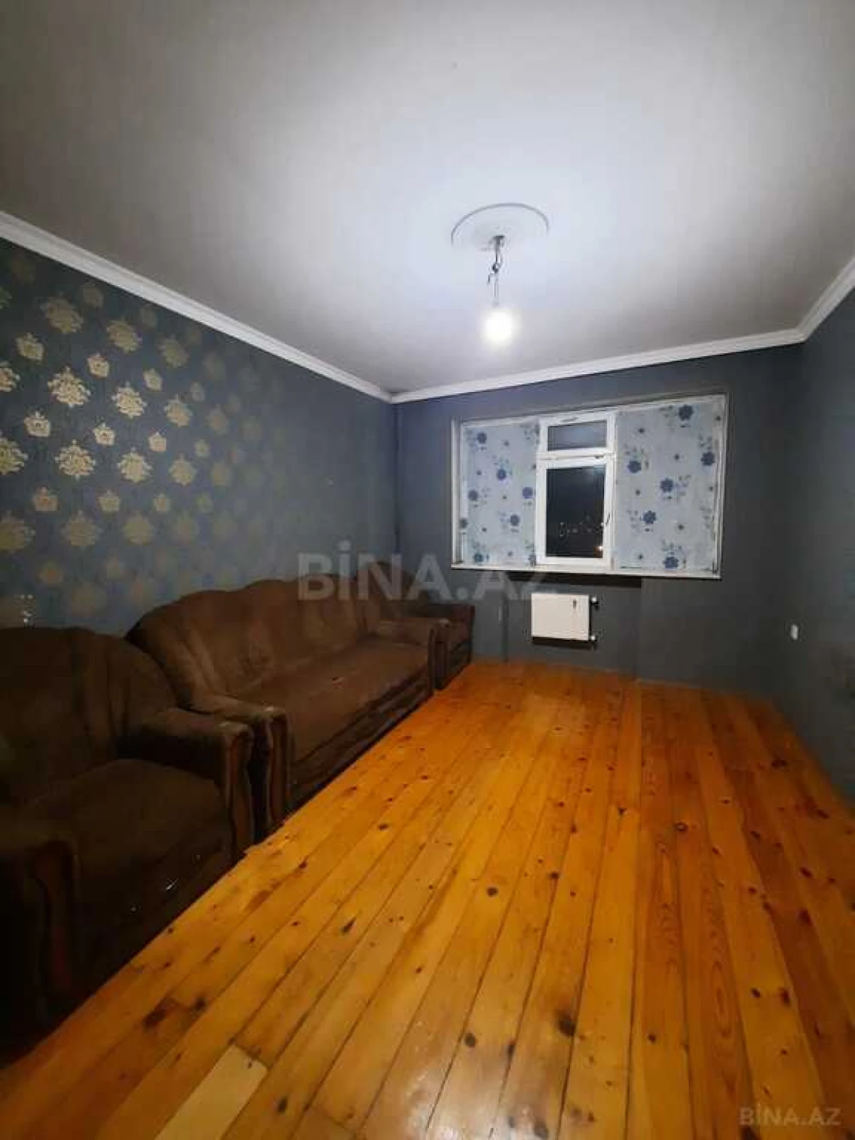 Satılır 4 otaqlı mənzil 100 m²