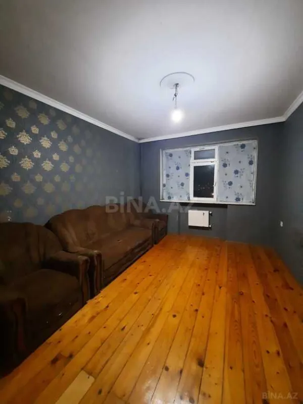 Satılır 4 otaqlı mənzil 100 m²