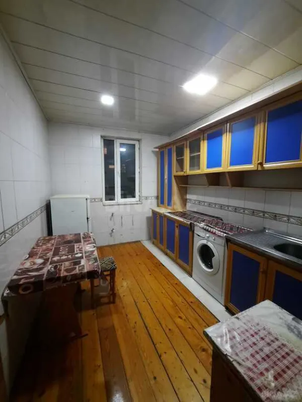 Satılır 4 otaqlı mənzil 100 m²