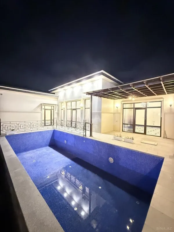 Satılır 4 otaqlı həyət evi 220 m²