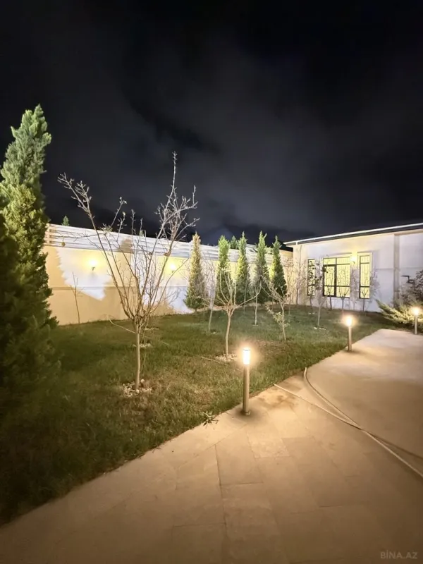 Satılır 4 otaqlı həyət evi 220 m²