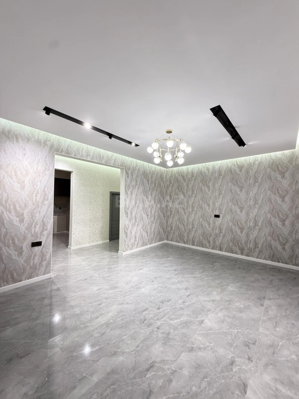 Satılır 4 otaqlı həyət evi 130 m²