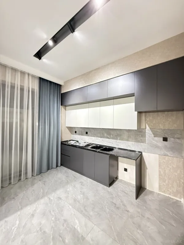 Satılır 4 otaqlı həyət evi 130 m²