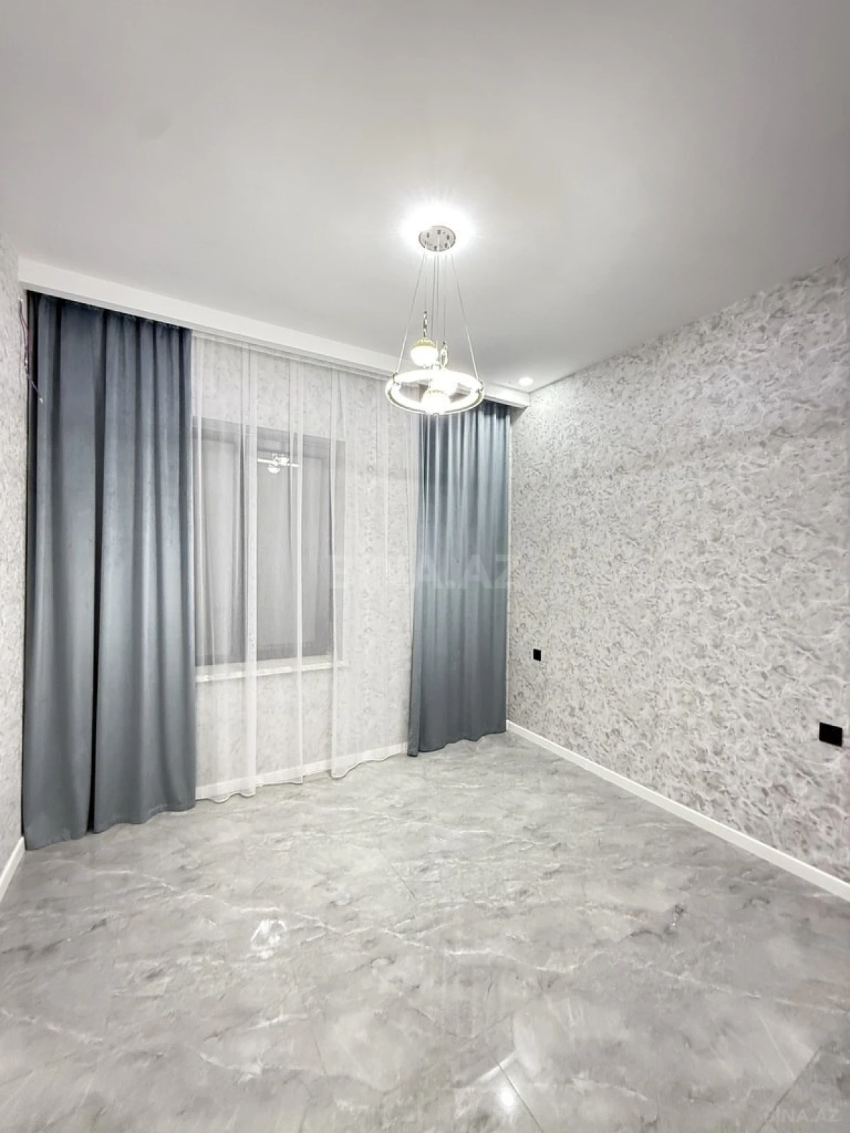 Satılır 4 otaqlı həyət evi 130 m²
