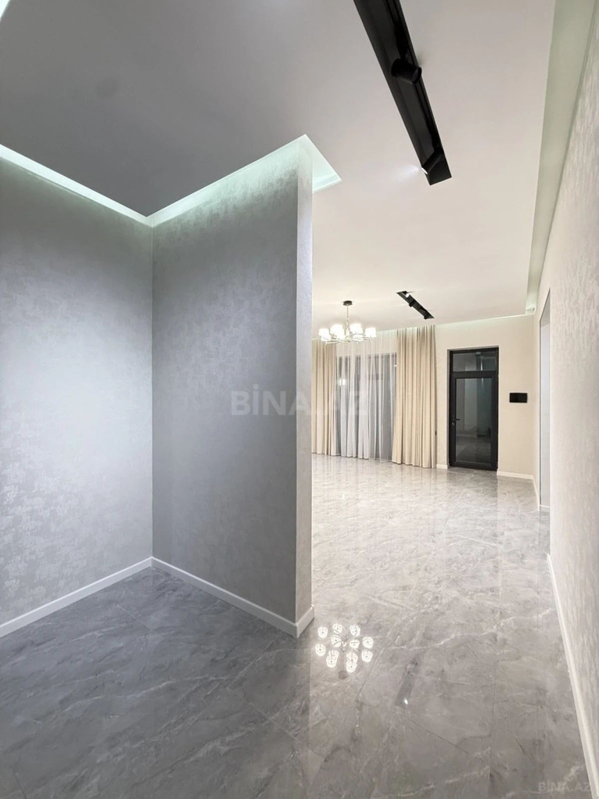 Satılır 4 otaqlı həyət evi 130 m²