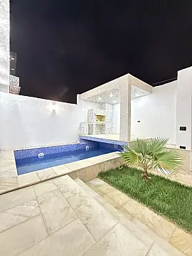 Satılır 4 otaqlı həyət evi 130 m²