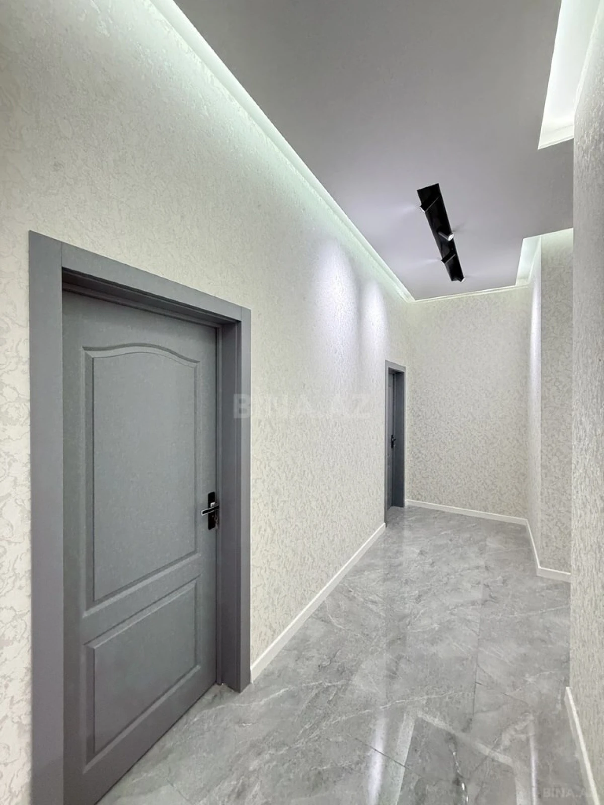 Satılır 4 otaqlı həyət evi 130 m²