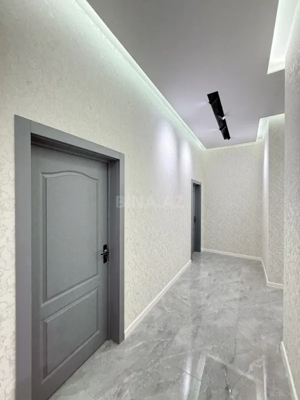 Satılır 4 otaqlı həyət evi 130 m²