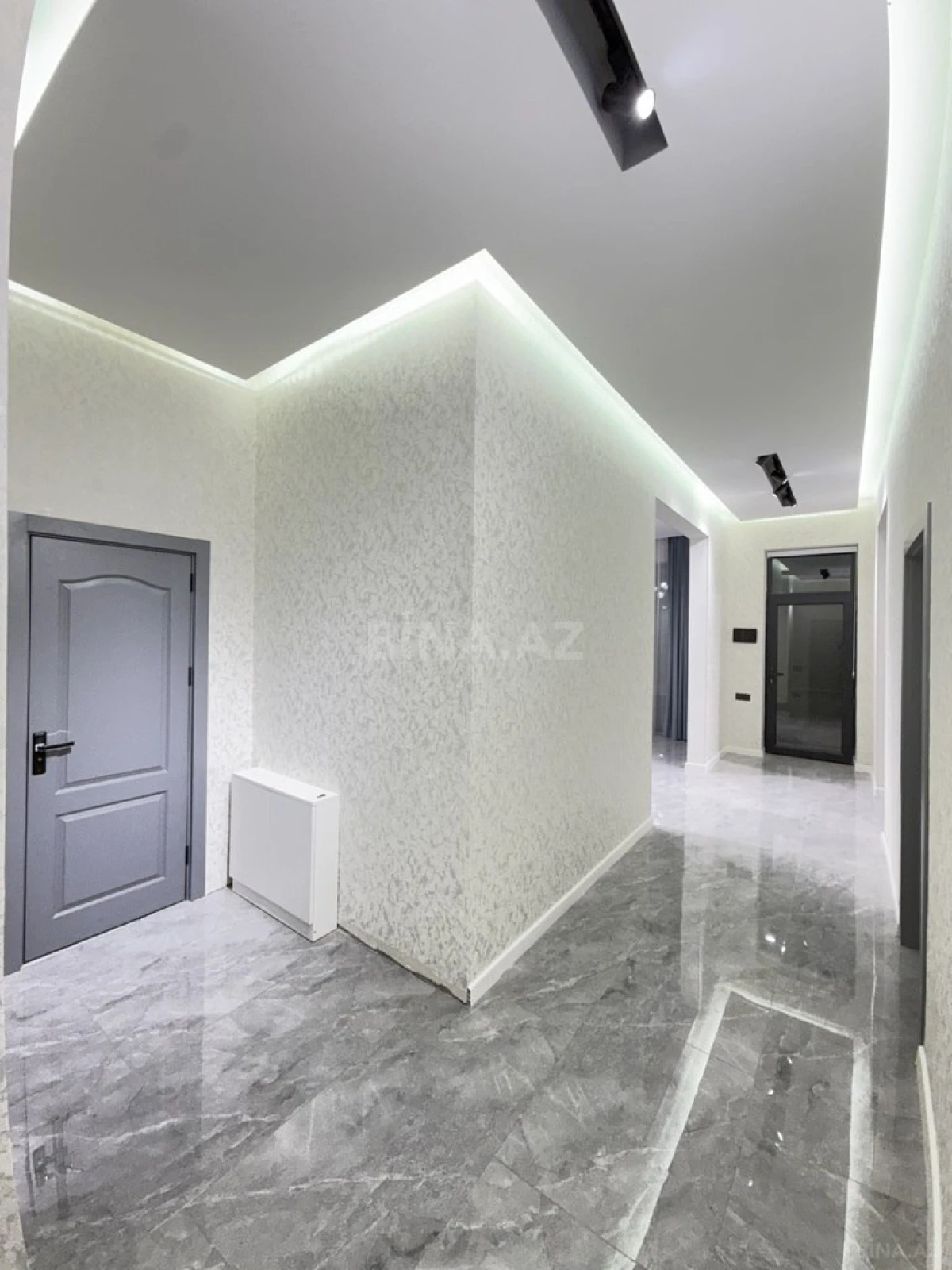Satılır 4 otaqlı həyət evi 130 m²