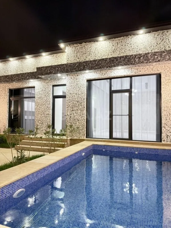 Satılır 4 otaqlı həyət evi 130 m²