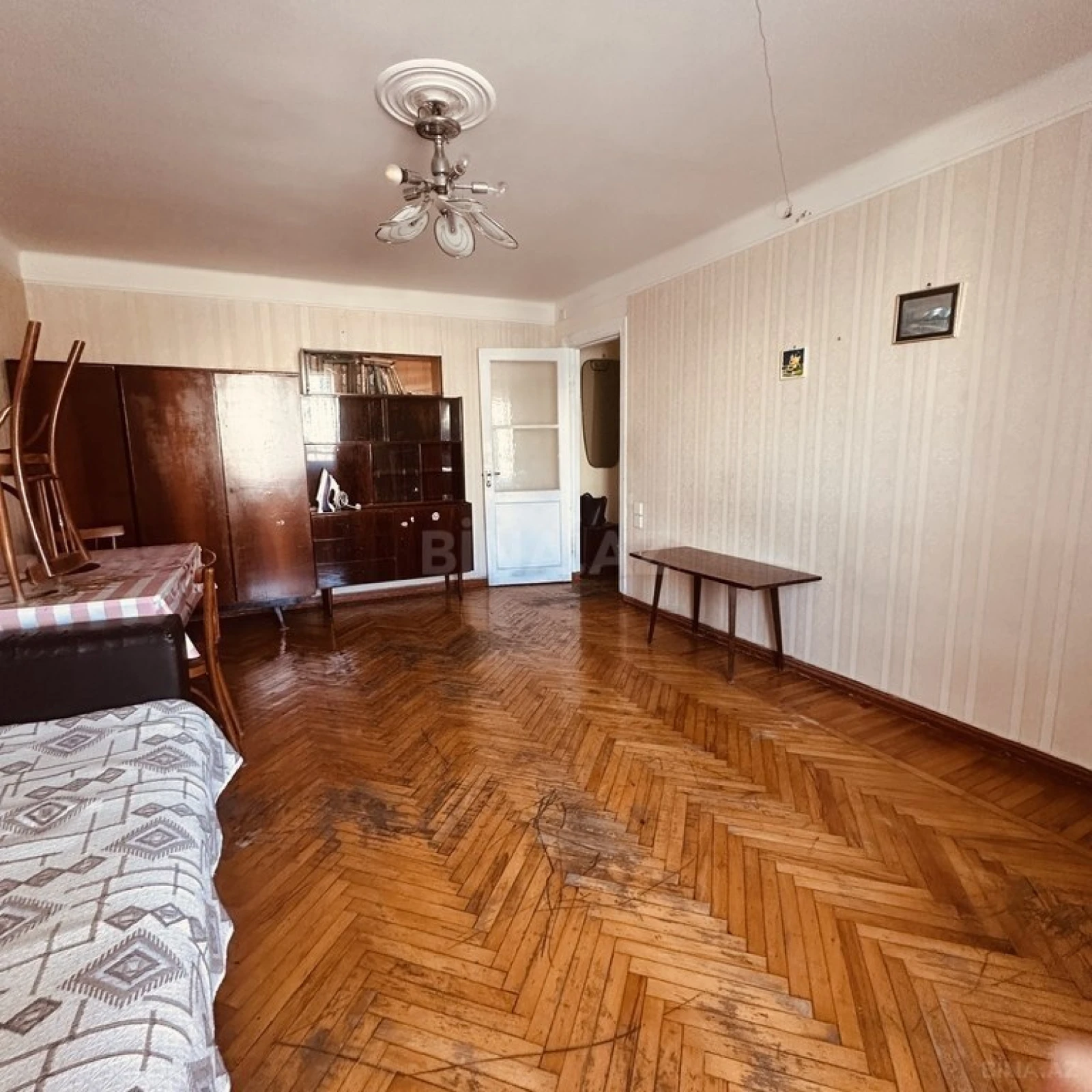 Satılır 1 otaqlı mənzil 38 m²